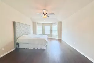 5727 Mountain Hollow Dr, Dallas, TX 75249 - Photo 10