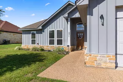 371 Violet Drive, Robinson, TX 76706 - Photo 8