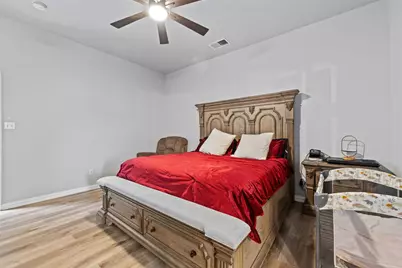 3909 Timbercrest Drive E, Burleson, TX 76028 - Photo 18
