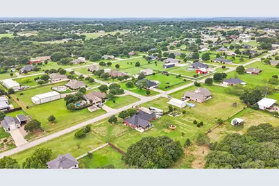 3909 Timbercrest Drive E, Burleson, TX 76028 - Photo 38