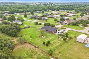 3909 Timbercrest Dr E, Burleson, TX 76028 - Photo 38