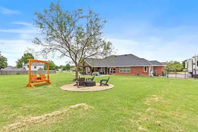 3909 Timbercrest Drive E, Burleson, TX 76028 - Photo 32