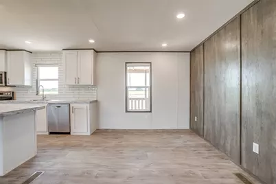 61 Kenzi Drive, Mineral Wells, TX 76067 - Photo 8