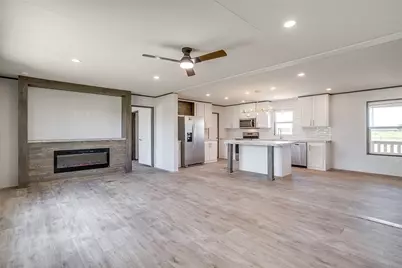61 Kenzi Drive, Mineral Wells, TX 76067 - Photo 4