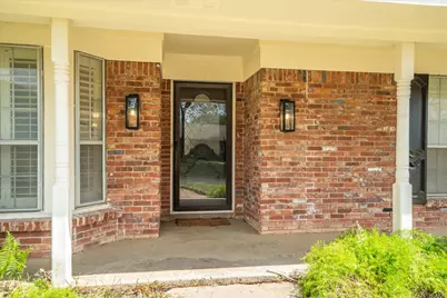 903 Leslie Drive, Arlington, TX 76012 - Photo 4