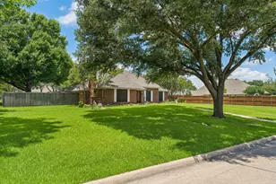 213 Mesa Dr, Sunnyvale, TX 75182 - Photo 1