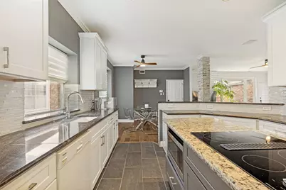 322 Hampton Court, Coppell, TX 75019 - Photo 10
