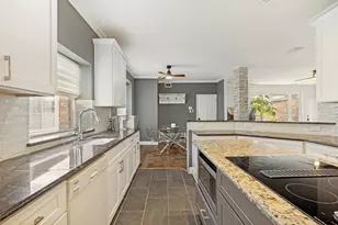 322 Hampton Ct, Coppell, TX 75019 - Photo 10