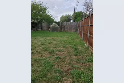2225 Ruby Road, Irving, TX 75060 - Photo 32