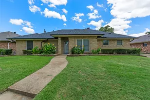 3908 Country Club Dr W, Irving, TX 75038 - Photo 1