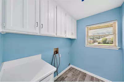 3908 Country Club Drive W, Irving, TX 75038 - Photo 24