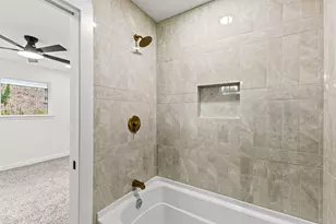 813 Misty Glen Dr, DeSoto, TX 75115 - Photo 18