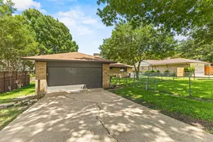 813 Misty Glen Dr, DeSoto, TX 75115 - Photo 32