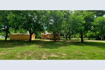 418 N 4th Street W, Clyde, TX 79510 - Photo 30