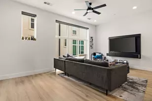 2102 N Prairie Ave, Dallas, TX 75204 - Photo 6