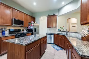 9204 Lockhart Dr, Arlington, TX 76002 - Photo 16