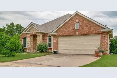 9204 Lockhart Drive, Arlington, TX 76002 - Photo 1