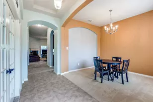 9204 Lockhart Dr, Arlington, TX 76002 - Photo 8