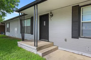 805 Mulkey Ln, Denton, TX 76209 - Photo 1