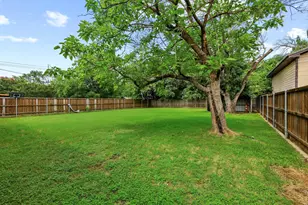 805 Mulkey Ln, Denton, TX 76209 - Photo 26