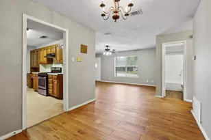 805 Mulkey Ln, Denton, TX 76209 - Photo 10
