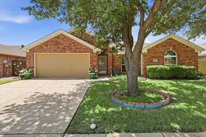 213 McKamy Boulevard, Denton, TX 76207 - Photo 2