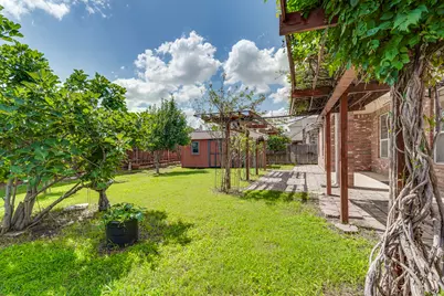 3003 Oak Briar Lane, Grand Prairie, TX 75052 - Photo 36