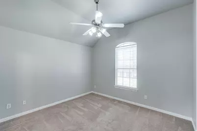 3003 Oak Briar Lane, Grand Prairie, TX 75052 - Photo 26