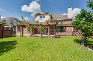 3003 Oak Briar Ln, Grand Prairie, TX 75052 - Photo 34