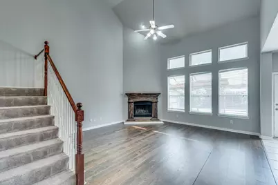 3003 Oak Briar Lane, Grand Prairie, TX 75052 - Photo 8