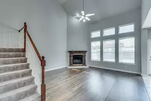 3003 Oak Briar Ln, Grand Prairie, TX 75052 - Photo 8