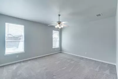 3003 Oak Briar Lane, Grand Prairie, TX 75052 - Photo 16