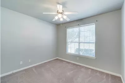 3003 Oak Briar Lane, Grand Prairie, TX 75052 - Photo 22