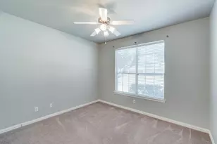 3003 Oak Briar Ln, Grand Prairie, TX 75052 - Photo 22