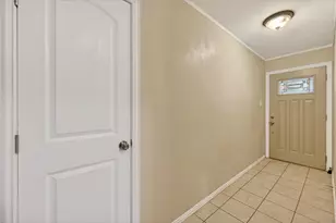 1145 S Timberline Dr, Benbrook, TX 76126 - Photo 4