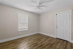 5700 Lenore St, Fort Worth, TX 76134 - Photo 24