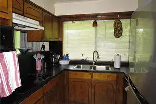 3308 Spring Valley Dr, Bedford, TX 76021 - Photo 12