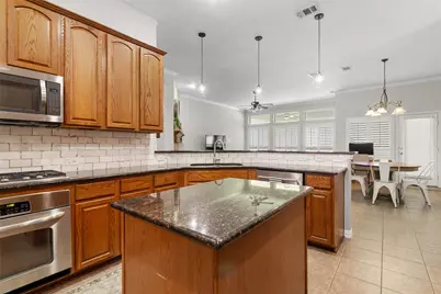 904 Monticello Drive, Burleson, TX 76028 - Photo 12