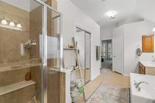 904 Monticello Dr, Burleson, TX 76028 - Photo 22