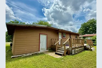 805 W 3rd Street, Clarksville, TX 75426 - Photo 14