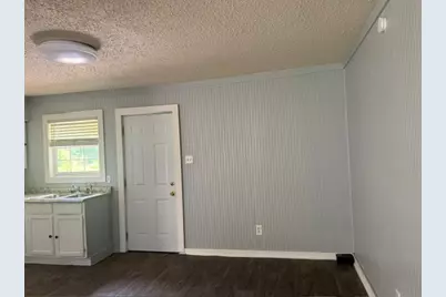805 W 3rd Street, Clarksville, TX 75426 - Photo 12