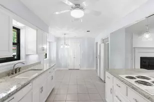 1800 Holm Oak St, Arlington, TX 76012 - Photo 18