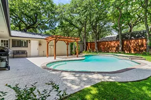 1800 Holm Oak St, Arlington, TX 76012 - Photo 34