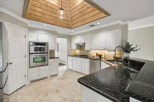 10811 Stone Canyon Pl, Dallas, TX 75230 - Photo 12