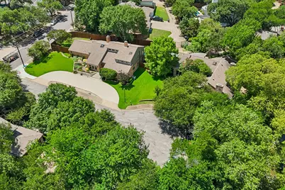 10811 Stone Canyon Place, Dallas, TX 75230 - Photo 32