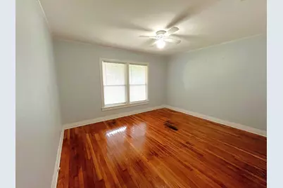 1322 W Bond Street, Denison, TX 75020 - Photo 10