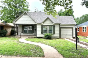 1322 W Bond St, Denison, TX 75020 - Photo 1