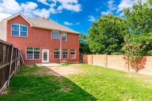 1100 Cedar Valley Dr, Irving, TX 75063 - Photo 38