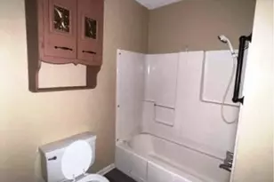 803 W Bells Blvd, Bells, TX 75414 - Photo 6