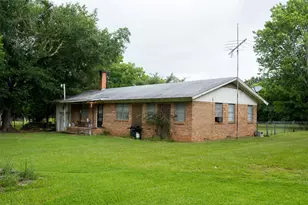 519 An County Rd 450, Palestine, TX 75803 - Photo 14